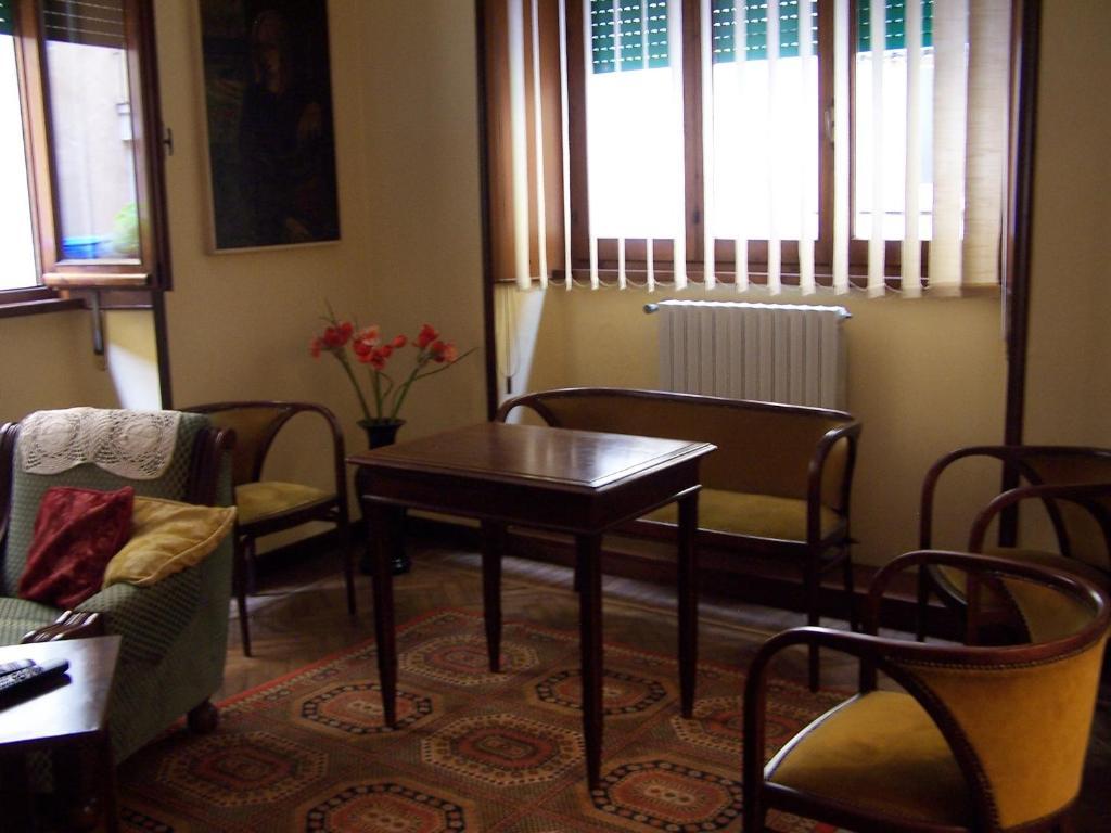 Albergo Corona Salsomaggiore Terme Εξωτερικό φωτογραφία